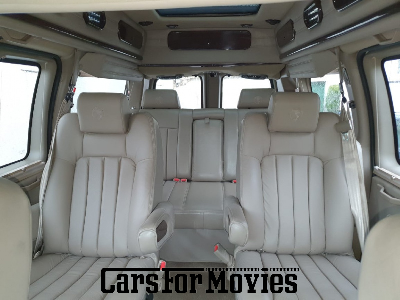 CarsForMovies | GMC Savana 2013 USA Weiß Beige Zivilfahrzeug Bus Schleswig-Holstein 7279 